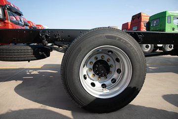 �ൺ���JH6 6.4L���� 300���� 4X2 һ�����10�� 9.6���Ű���ʽ�ػ���ͼƬ