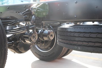 �ൺ���JH6 6.4L���� 300���� 4X2 һ�����10�� 9.6���Ű���ʽ�ػ���ͼƬ