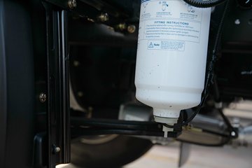 �ൺ���JH6 6.4L���� 300���� 4X2 һ�����10�� 9.6���Ű���ʽ�ػ���ͼƬ