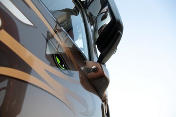 �ൺ���JH6 7.8L���� 380���� 4X2 ��ʿ��10�� 6.75���Ű��դʽ�ػ���ͼƬ