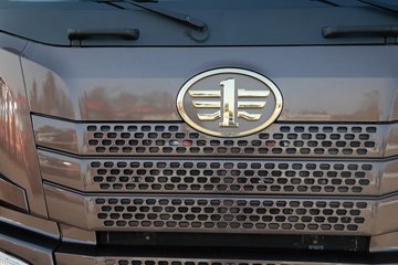 �ൺ���JH6 7.8L���� 380���� 4X2 ��ʿ��10�� 6.75���Ű��դʽ�ػ���ͼƬ