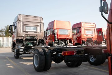 �ൺ���JH6 7.8L���� 380���� 4X2 ��ʿ��10�� 6.75���Ű��դʽ�ػ���ͼƬ