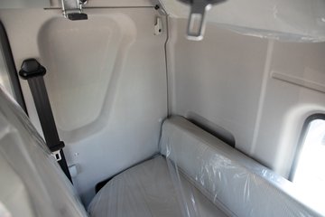 �ൺ���JH6 7.8L���� 380���� 4X2 ��ʿ��10�� 6.75���Ű��դʽ�ػ���ͼƬ