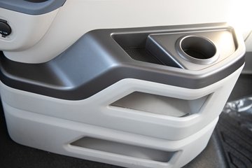 �ൺ���JH6 7.8L���� 380���� 4X2 ��ʿ��10�� 6.75���Ű��դʽ�ػ���ͼƬ