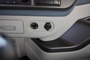 �ൺ���JH6 7.8L���� 380���� 4X2 ��ʿ��10�� 6.75���Ű��դʽ�ػ���ͼƬ