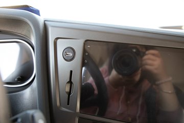 �ൺ���JH6 7.8L���� 380���� 4X2 ��ʿ��10�� 6.75���Ű��դʽ�ػ���ͼƬ