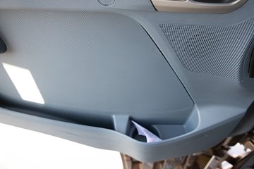 �ൺ���JH6 7.8L���� 380���� 4X2 ��ʿ��10�� 6.75���Ű��դʽ�ػ���ͼƬ