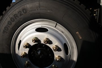 �ൺ���JH6 7.8L���� 380���� 4X2 ��ʿ��10�� 6.75���Ű��դʽ�ػ���ͼƬ