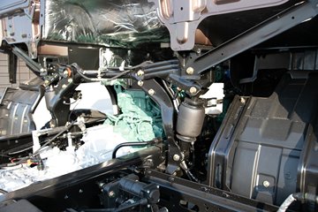 �ൺ���JH6 7.8L���� 380���� 4X2 ��ʿ��10�� 6.75���Ű��դʽ�ػ���ͼƬ