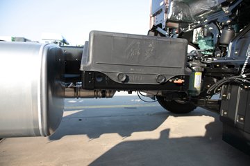 �ൺ���JH6 7.8L���� 380���� 4X2 ��ʿ��10�� 6.75���Ű��դʽ�ػ���ͼƬ