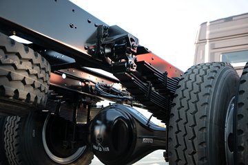 �ൺ���JH6 7.8L���� 380���� 4X2 ��ʿ��10�� 6.75���Ű��դʽ�ػ���ͼƬ