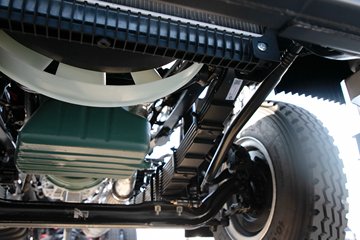 �ൺ���JH6 7.8L���� 380���� 4X2 ��ʿ��10�� 6.75���Ű��դʽ�ػ���ͼƬ