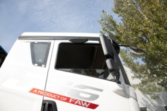 青岛解放 JH6重卡 领航版2.0 430马力 6X4 CNG 危化品牵引车(国六) 青岛解放 JH6重卡 领航版2.0 430马力 6X4 CNG 危化品牵引车(国六)