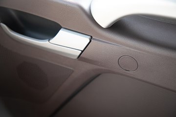 �ൺ��� JH6�ؿ� �캽��2.0 430���� 6X4 CNG Σ��Ʒǣ����(����)ͼƬ