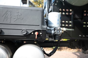 �ൺ��� JH6�ؿ� �캽��2.0 430���� 6X4 CNG Σ��Ʒǣ����(����)ͼƬ