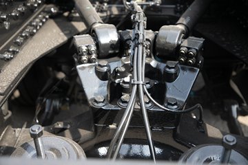 �ൺ��� JH6�ؿ� �캽��2.0 430���� 6X4 CNG Σ��Ʒǣ����(����)ͼƬ