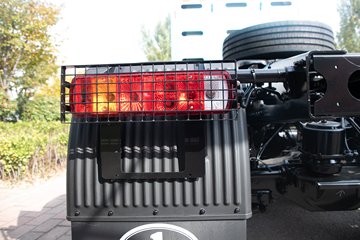 �ൺ��� JH6�ؿ� �캽��2.0 430���� 6X4 CNG Σ��Ʒǣ����(����)ͼƬ