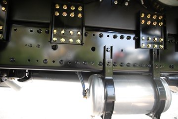 �ൺ��� JH6�ؿ� �캽��2.0 430���� 6X4 CNG Σ��Ʒǣ����(����)ͼƬ