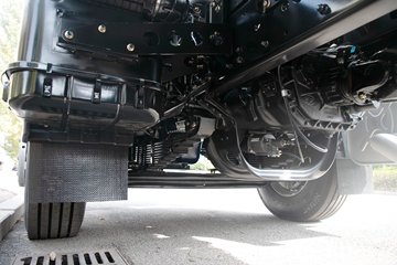 �ൺ��� JH6�ؿ� �캽��2.0 430���� 6X4 CNG Σ��Ʒǣ����(����)ͼƬ