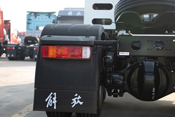 �ൺ���JH6 12.5L CNG 480���� 6X4 ��ʿ��12�� ǣ����ͼƬ