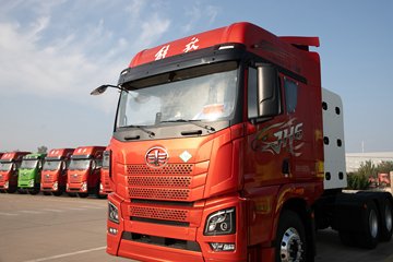 �ൺ���JH6 12.5L CNG 480���� 6X4 ��ʿ��12�� ǣ����ͼƬ