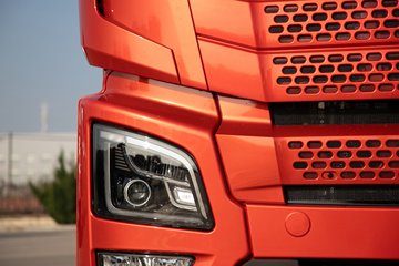 �ൺ���JH6 12.5L CNG 480���� 6X4 ��ʿ��12�� ǣ����ͼƬ