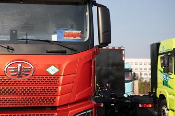 �ൺ���JH6 12.5L CNG 480���� 6X4 ��ʿ��12�� ǣ����ͼƬ