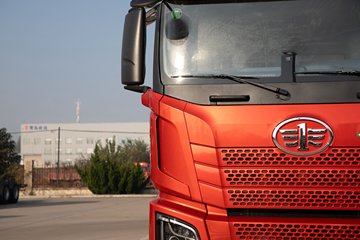 �ൺ���JH6 12.5L CNG 480���� 6X4 ��ʿ��12�� ǣ����ͼƬ