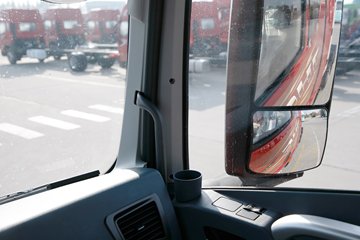 �ൺ���JH6 12.5L CNG 480���� 6X4 ��ʿ��12�� ǣ����ͼƬ