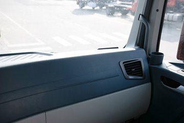 �ൺ���JH6 12.5L CNG 480���� 6X4 ��ʿ��12�� ǣ����ͼƬ