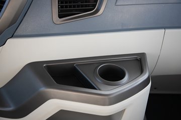 �ൺ���JH6 12.5L CNG 480���� 6X4 ��ʿ��12�� ǣ����ͼƬ