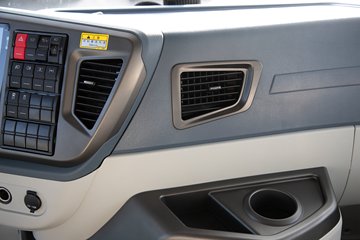 �ൺ���JH6 12.5L CNG 480���� 6X4 ��ʿ��12�� ǣ����ͼƬ