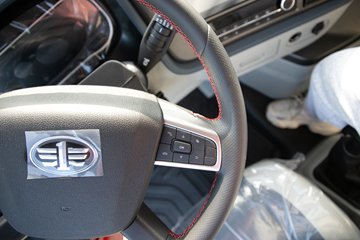 �ൺ���JH6 12.5L CNG 480���� 6X4 ��ʿ��12�� ǣ����ͼƬ