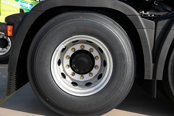 �ൺ���JH6 12.5L CNG 480���� 6X4 ��ʿ��12�� ǣ����ͼƬ