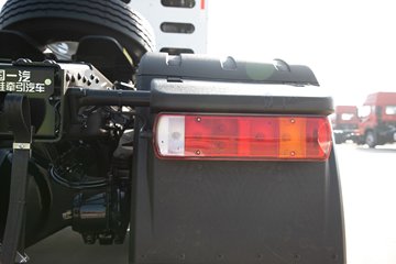 �ൺ���JH6 12.5L CNG 480���� 6X4 ��ʿ��12�� ǣ����ͼƬ