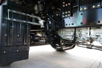 �ൺ���JH6 12.5L CNG 480���� 6X4 ��ʿ��12�� ǣ����ͼƬ