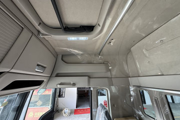 �����ǵ¿�SITRAK G5S 4X2 9.6�״��綯��ʽ�ػ��� ����ʱ��352kWhͼƬ