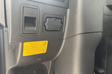 �����ǵ¿�SITRAK G5S 4X2 9.6�״��綯��ʽ�ػ��� ����ʱ��352kWhͼƬ