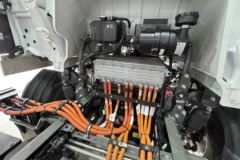 重汽汕德卡SITRAK G5S 4X2 9.6米纯电动厢式载货车 宁德时代352kWh