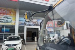 江西五十铃 翼放EC5 2.5L柴油 143马力 5档 中体 3.105米双排厢式轻卡