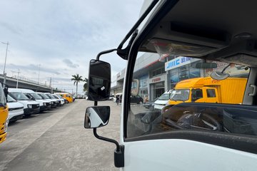 ������ʮ�� ����EC7 2.5L���� 143���� 5�� ���� 4.2�׵�����ʽ�ῨͼƬ