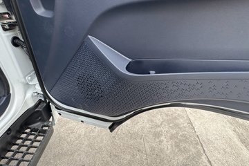 ������ʮ�� ����EC7 2.5L���� 143���� 5�� ���� 4.2�׵�����ʽ�ῨͼƬ