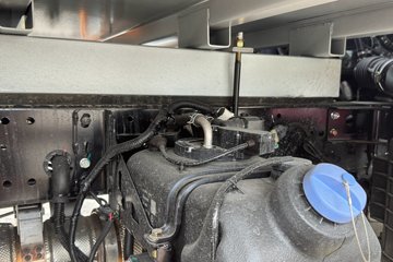������ʮ�� ����EC7 2.5L���� 143���� 5�� ���� 4.2�׵�����ʽ�ῨͼƬ