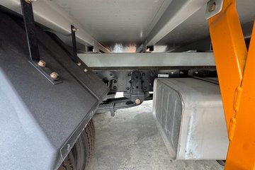 ������ʮ�� ����EC7 2.5L���� 143���� 5�� ���� 4.2�׵�����ʽ�ῨͼƬ