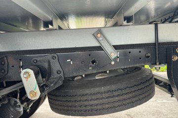 ������ʮ�� ����EC7 2.5L���� 143���� 5�� ���� 4.2�׵�����ʽ�ῨͼƬ