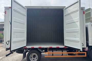 ������ʮ�� ����EC7 2.5L���� 143���� 5�� ���� 4.2�׵�����ʽ�ῨͼƬ