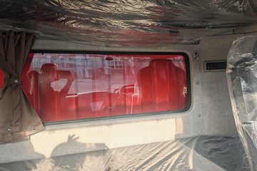 �������ó� ���KR PLUS 2025�� 7.5L���� 350���� 4X2 ��ʿ��10�� �߶�˫�� 6.8�ײ�դʽ�ػ���ͼƬ