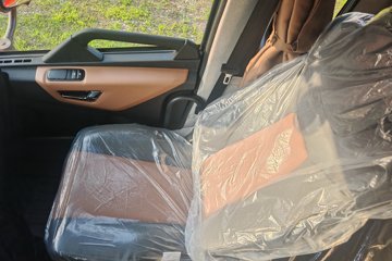 �������ó� ���KR PLUS 2025�� 7.5L���� 350���� 4X2 ��ʿ��10�� �߶�˫�� 6.8�ײ�դʽ�ػ���ͼƬ