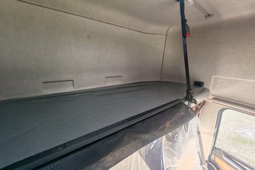 �������ó� ���KR PLUS 2025�� 7.5L���� 350���� 4X2 ��ʿ��10�� �߶�˫�� 6.8�ײ�դʽ�ػ���ͼƬ