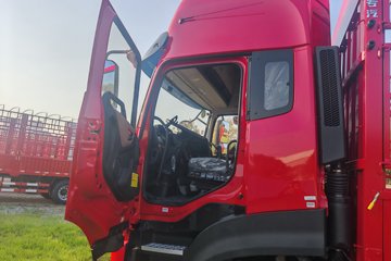 �������ó� ���KR PLUS 2025�� 7.5L���� 350���� 4X2 ��ʿ��10�� �߶�˫�� 6.8�ײ�դʽ�ػ���ͼƬ